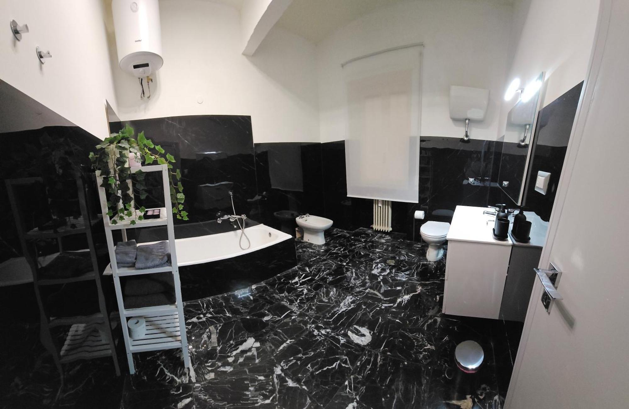 Vittoria's Guest house *