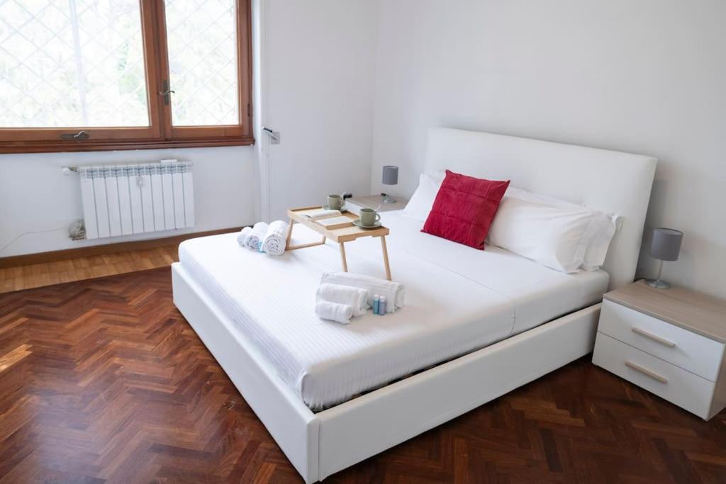 10 Min Vaticano Big Balduina Con Piscina Apartment