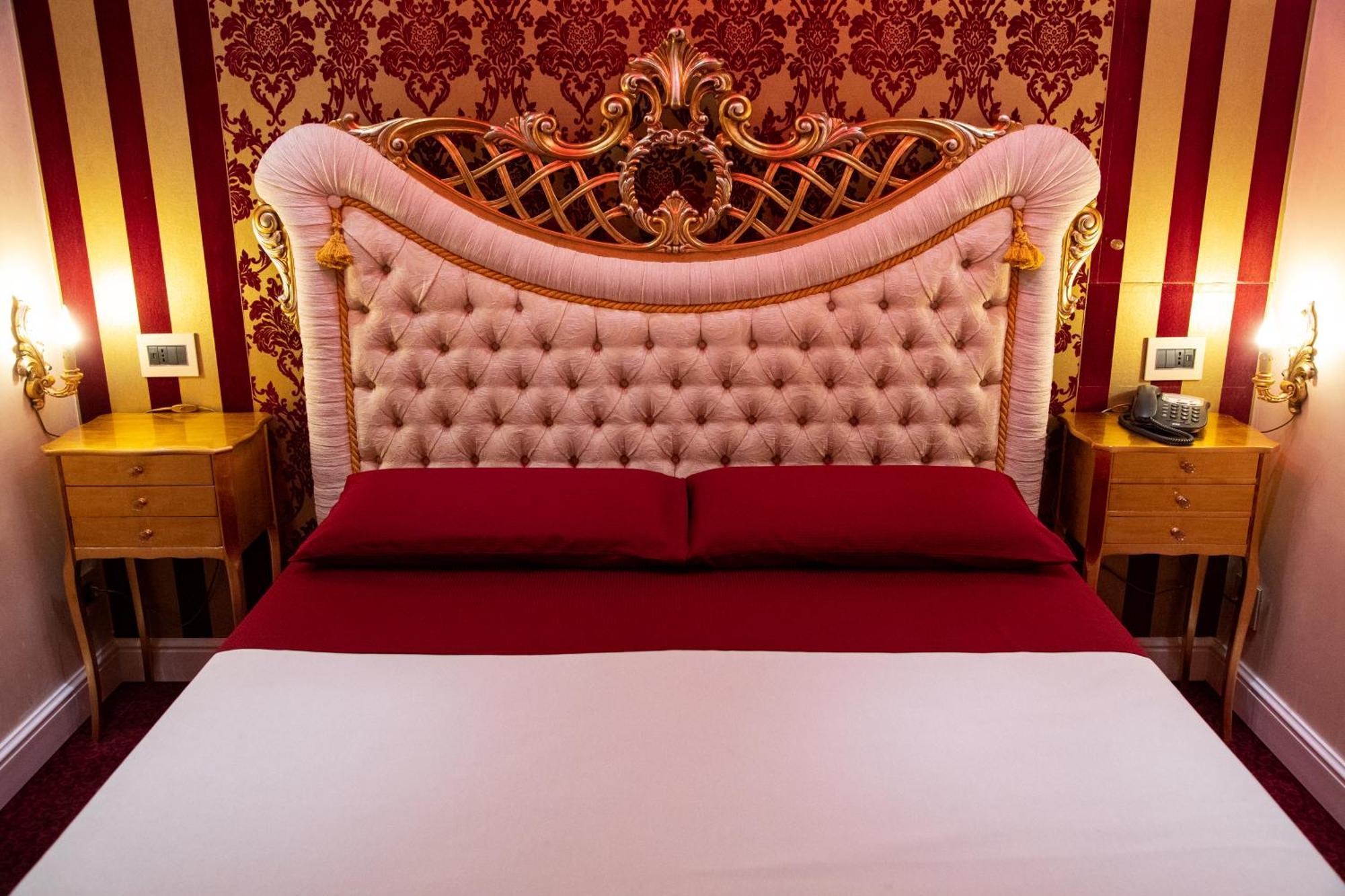 Erossuite 2* Rome