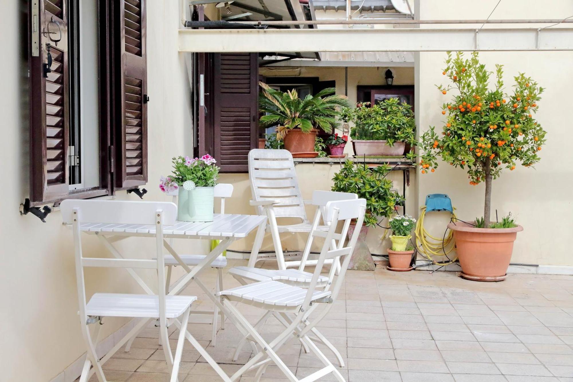 Sui Tetti Di San Pietro Apartment *