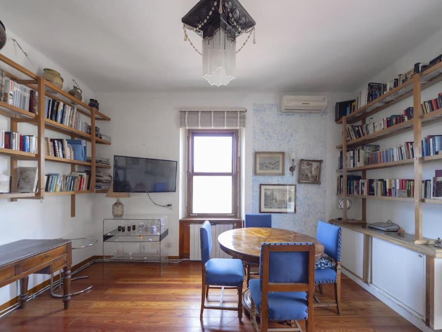 Ponte Milvio History Apartment Rome