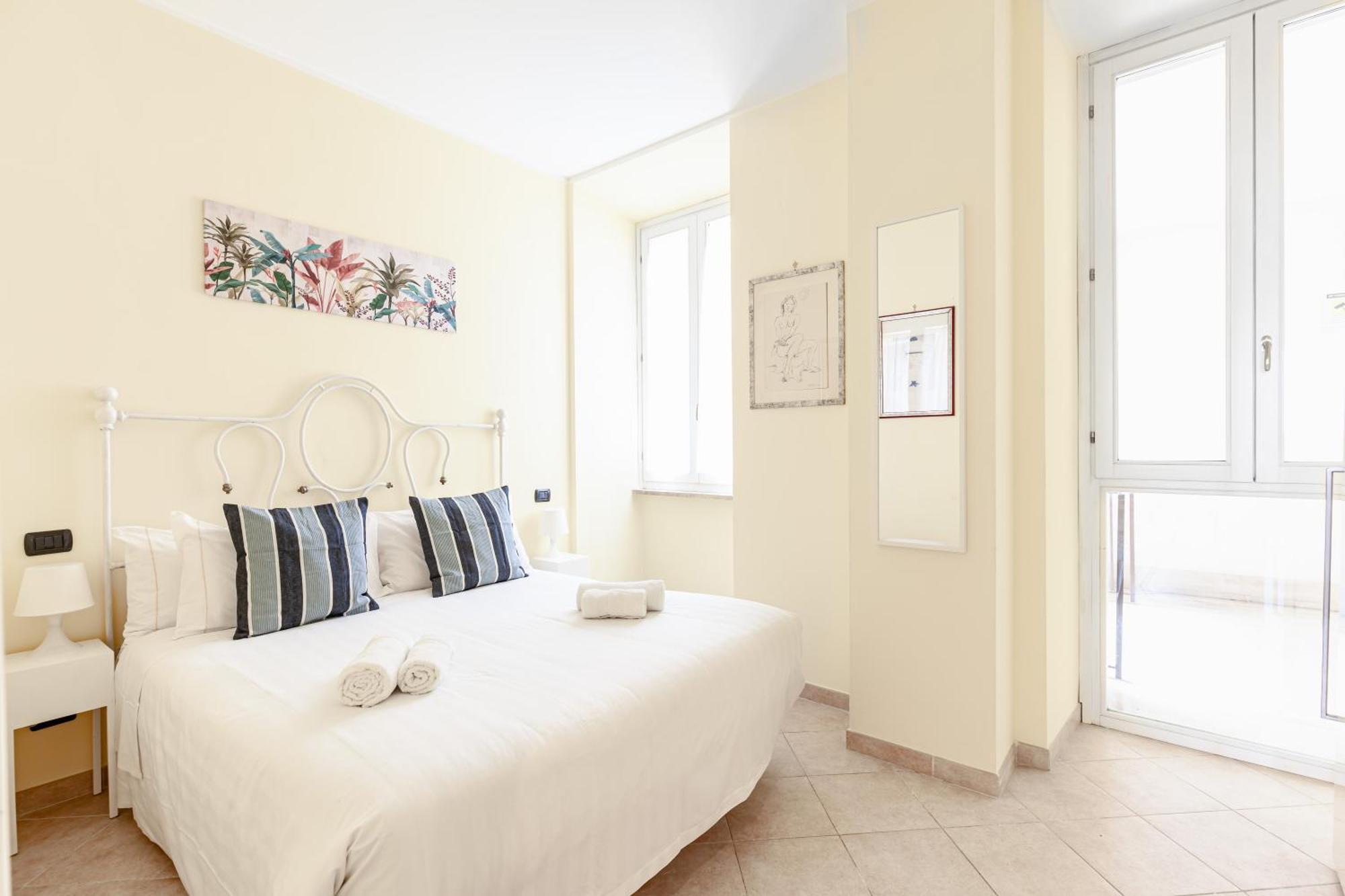 Hostly-volturno Apartment-center Of Rome