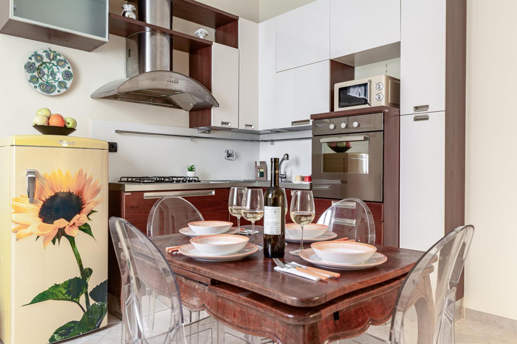 Hostly-volturno Apartment-center Of Apartment *