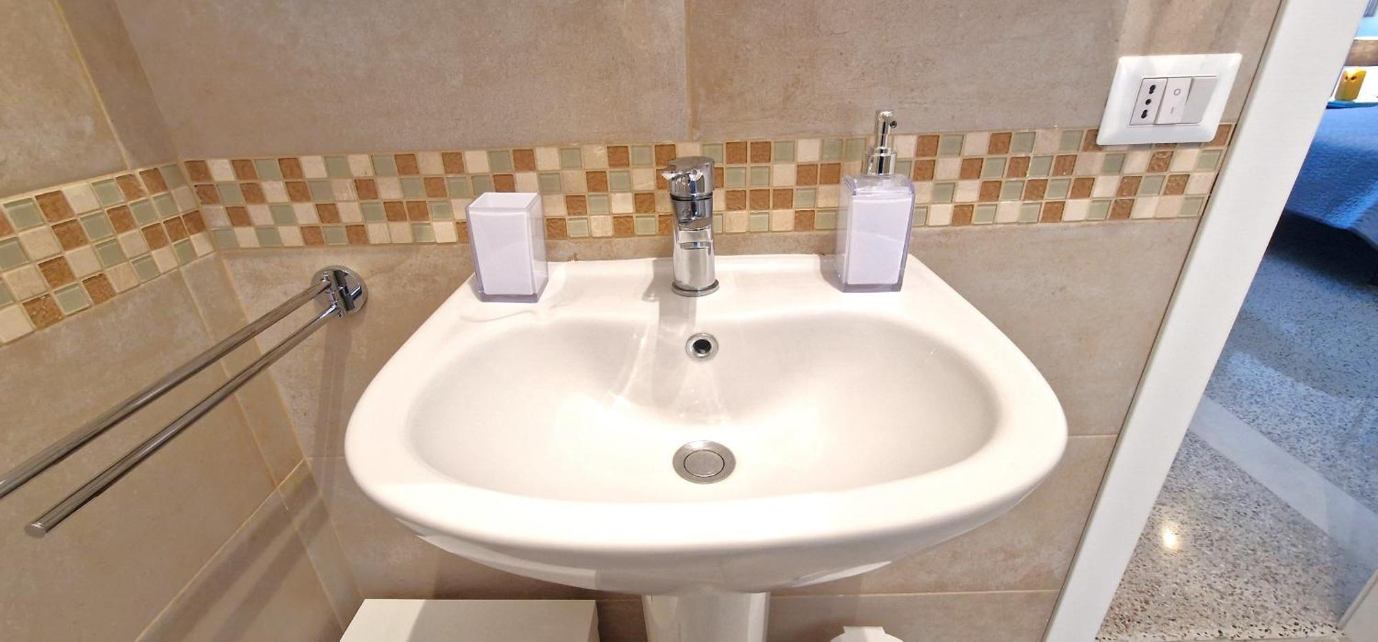 Cecilia House * Rome