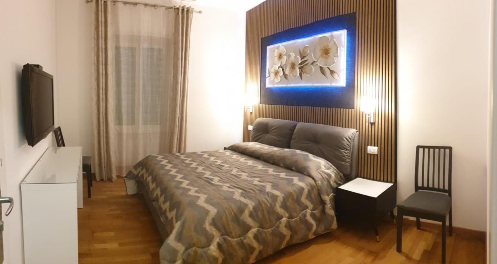 Guest house Astoria Golden House