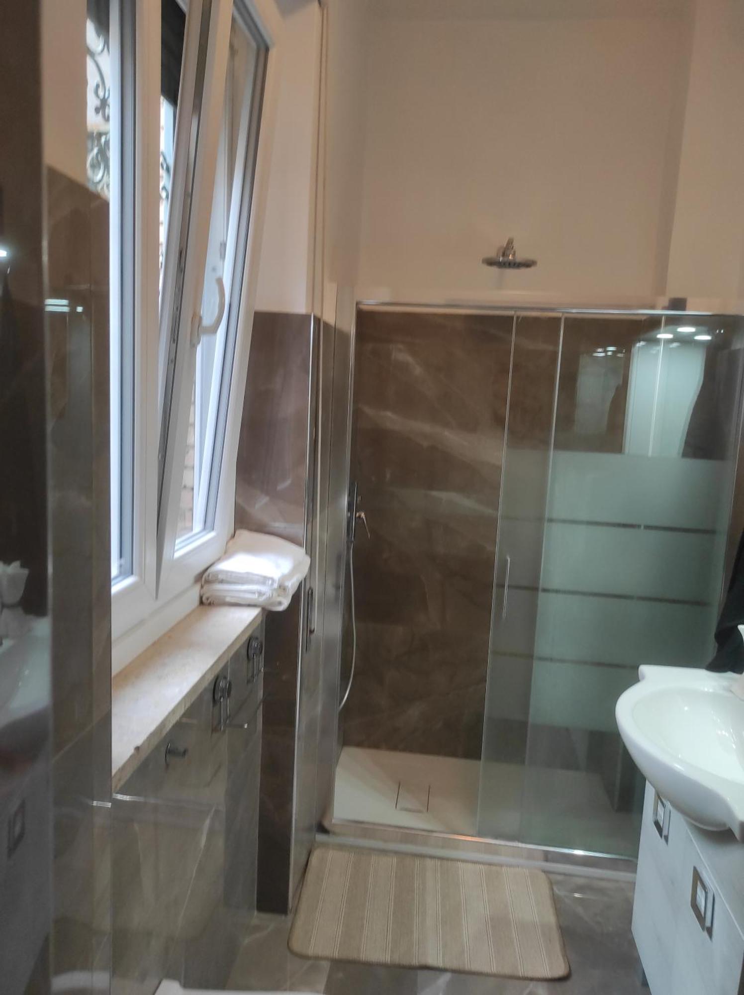 In The Heart Of Trastevere Apartment
