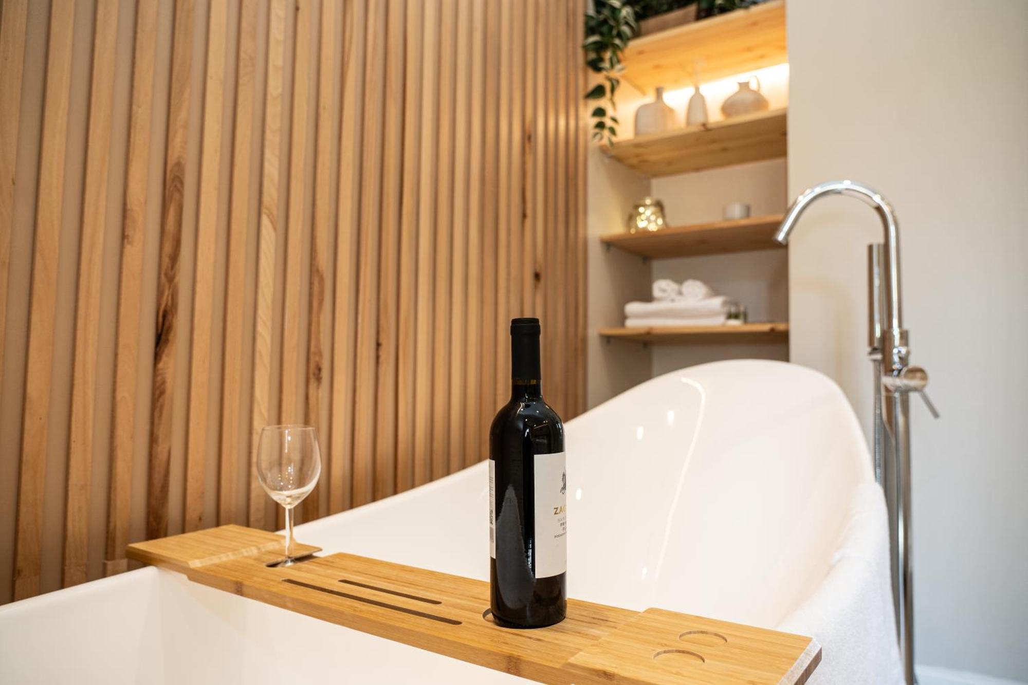 Apartment Leon Modern Near Subway - Ground Floor Rome