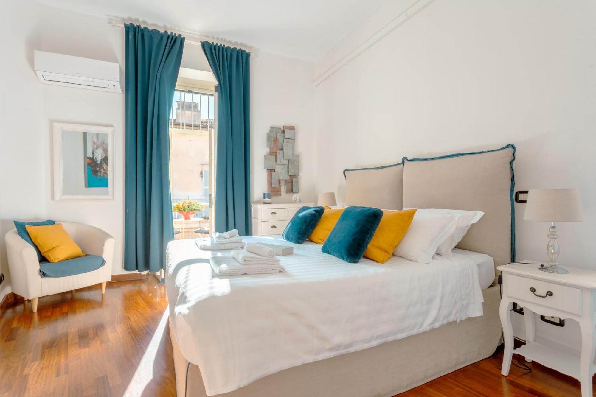 Apartment Piazza Di Spagna Rome