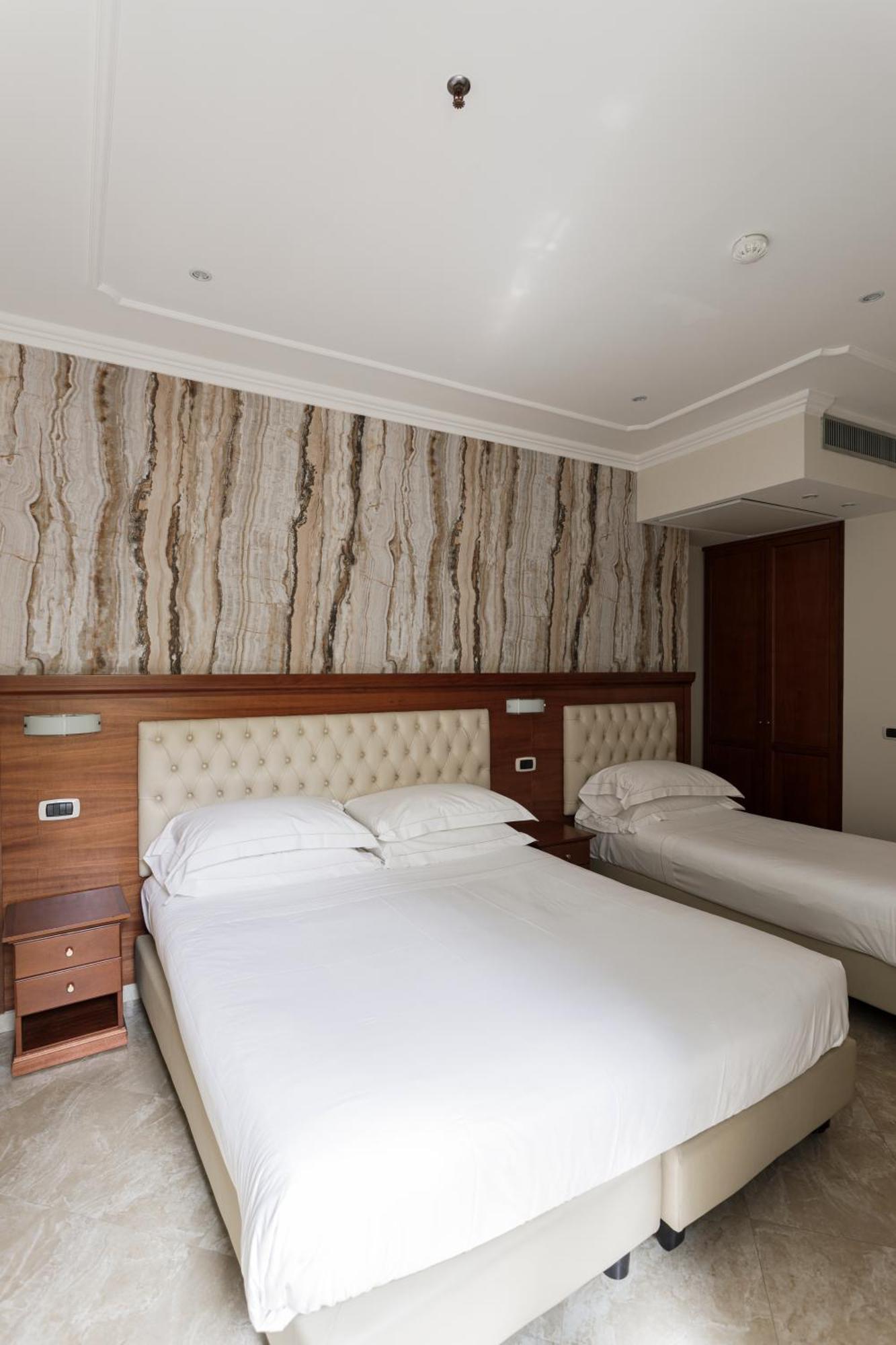Esposizione Luxury Hotel Rome