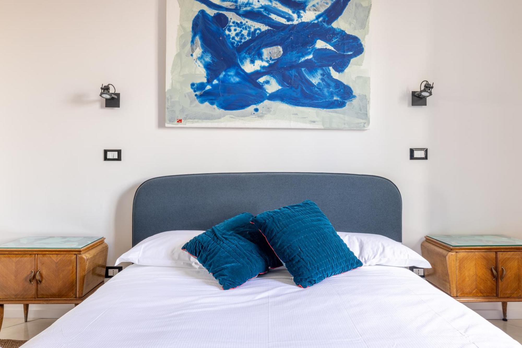 Apartment Spacious With Terrace 3 Bedroom, Metroa Battistini Rome
