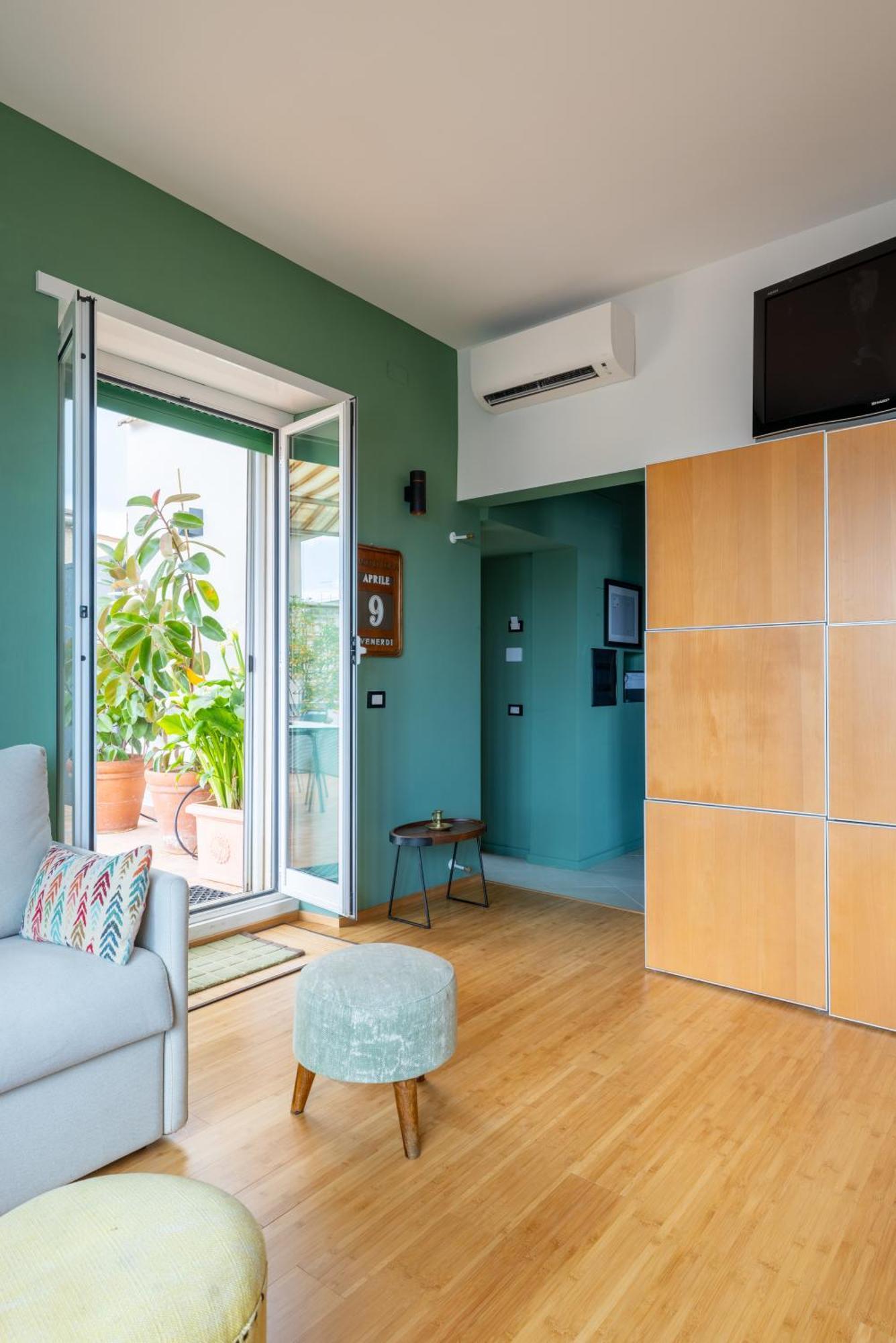 Spacious With Terrace 3 Bedroom, Metroa Battistini Rome