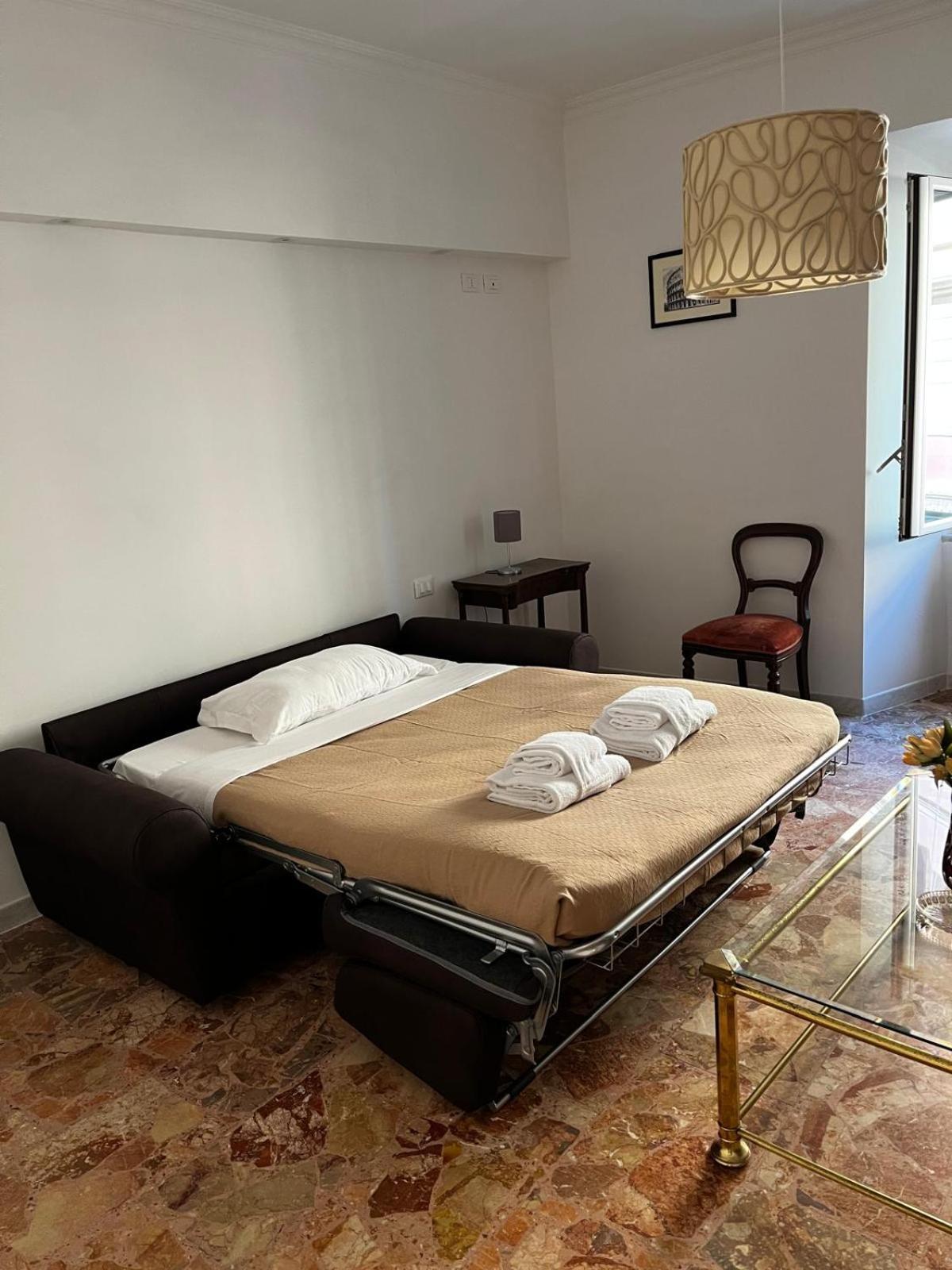 Apartment Be Your - Stendardi's House Rome
