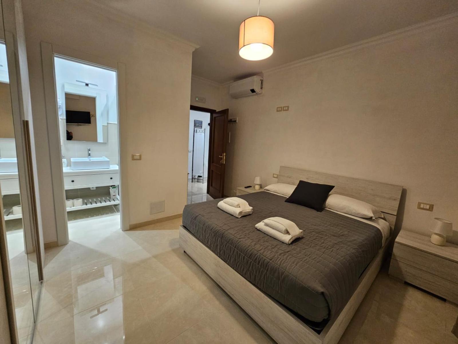 Apartment Be Your - Stendardi's House