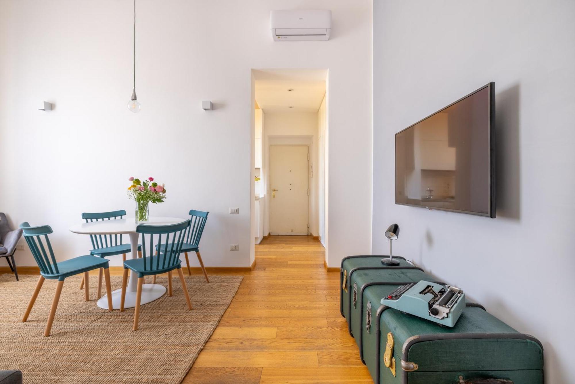 Elegant With Two Bedrooms Apartment Rome