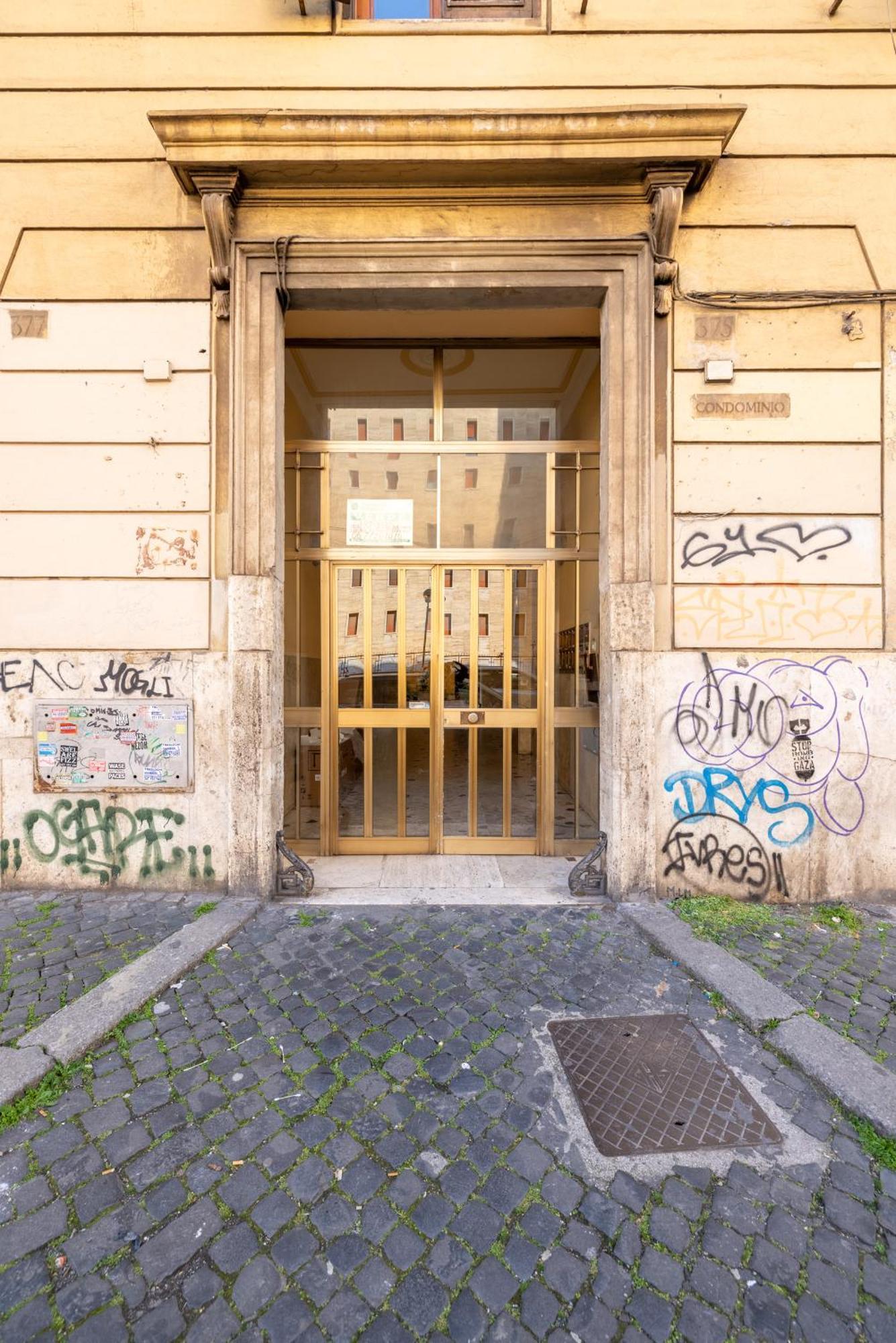 Apartment Elegant With Two Bedrooms *