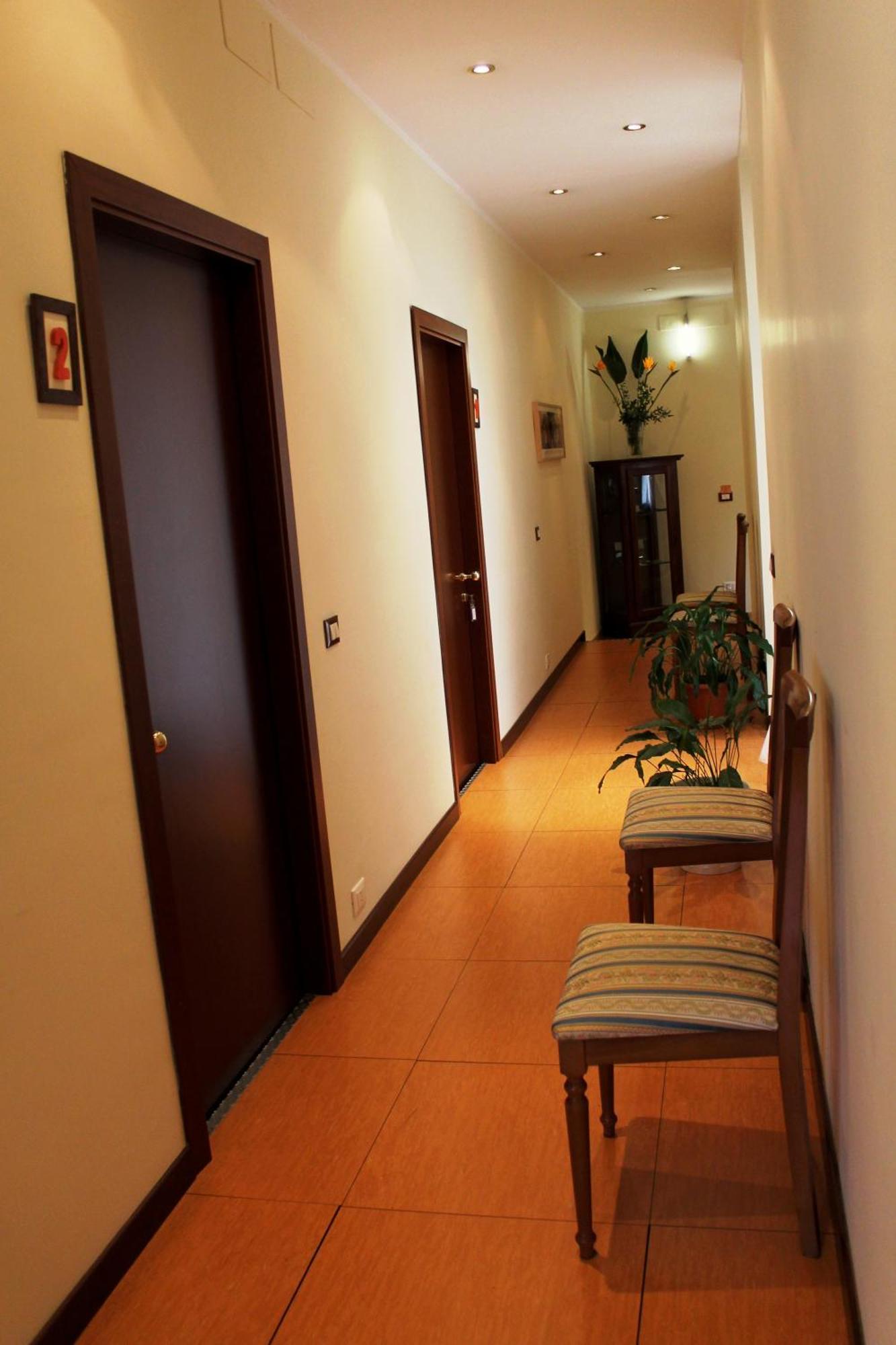 Guest house Titina 2*