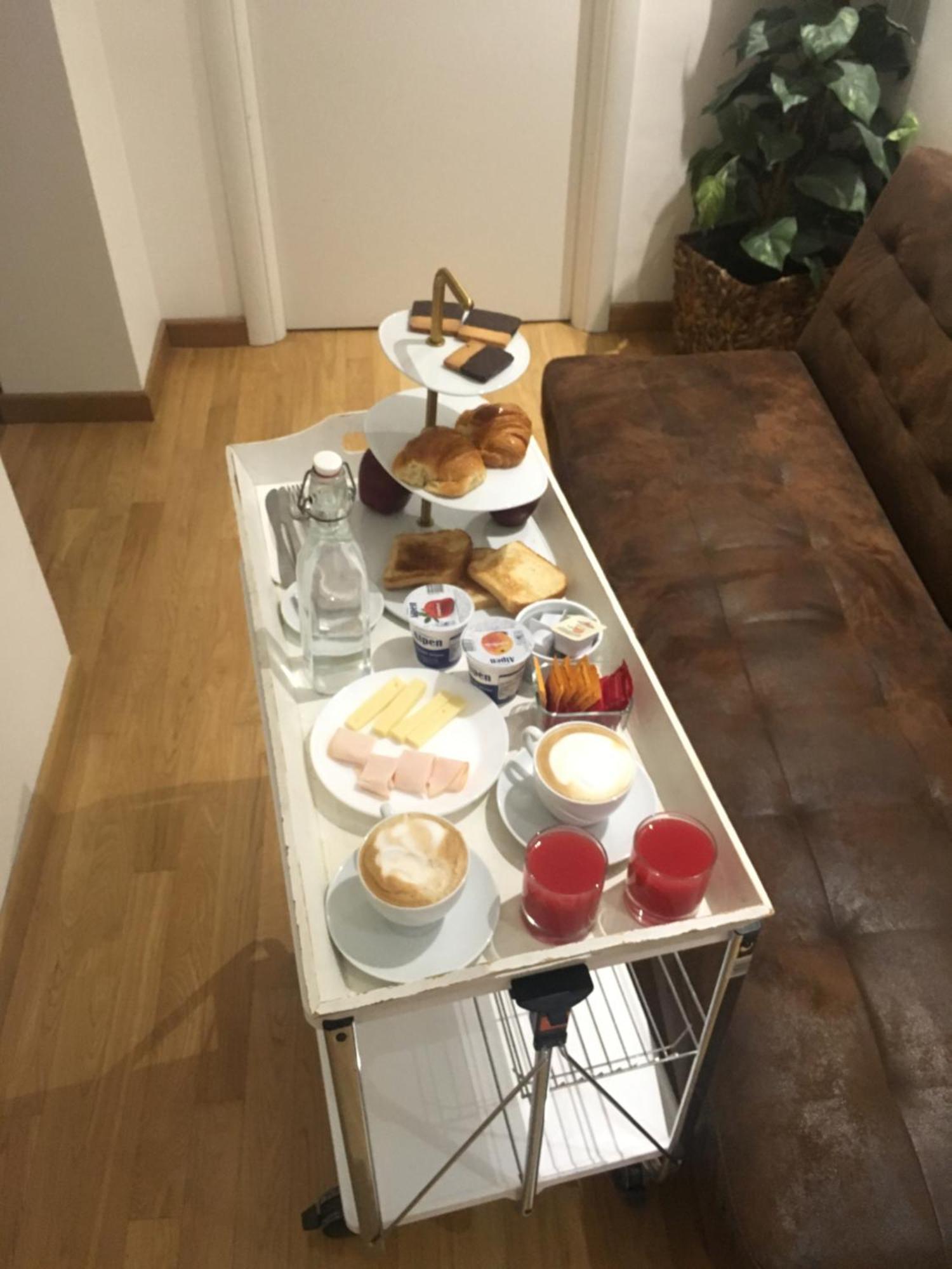 Bed & Breakfast La Finestra Sul Colosseo 1