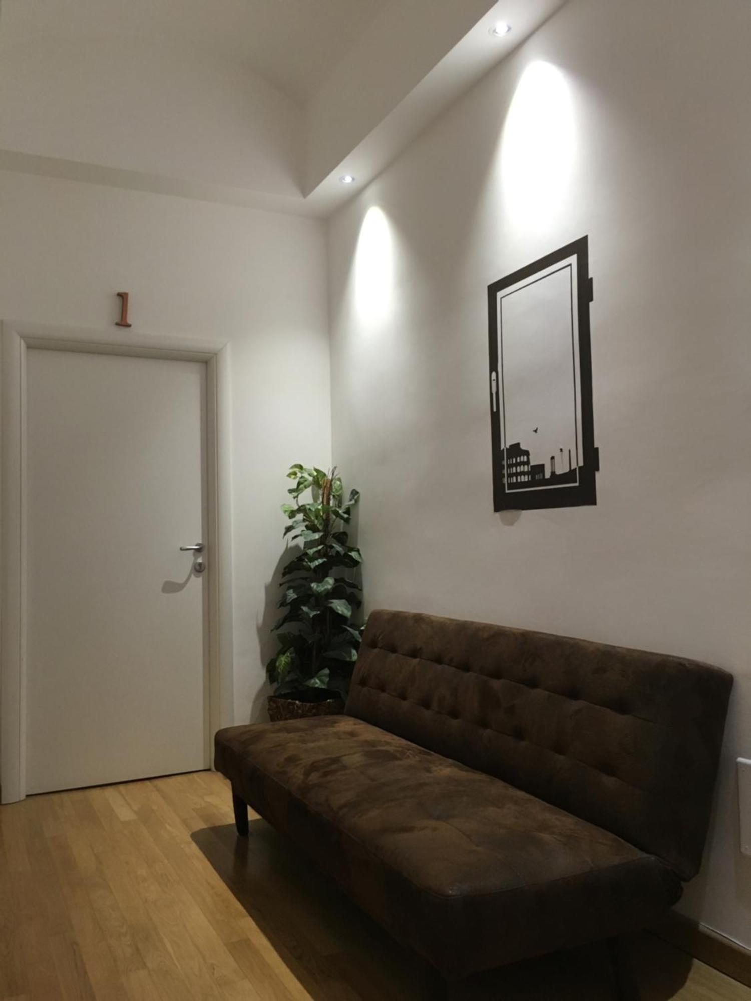 Bed & Breakfast La Finestra Sul Colosseo 1