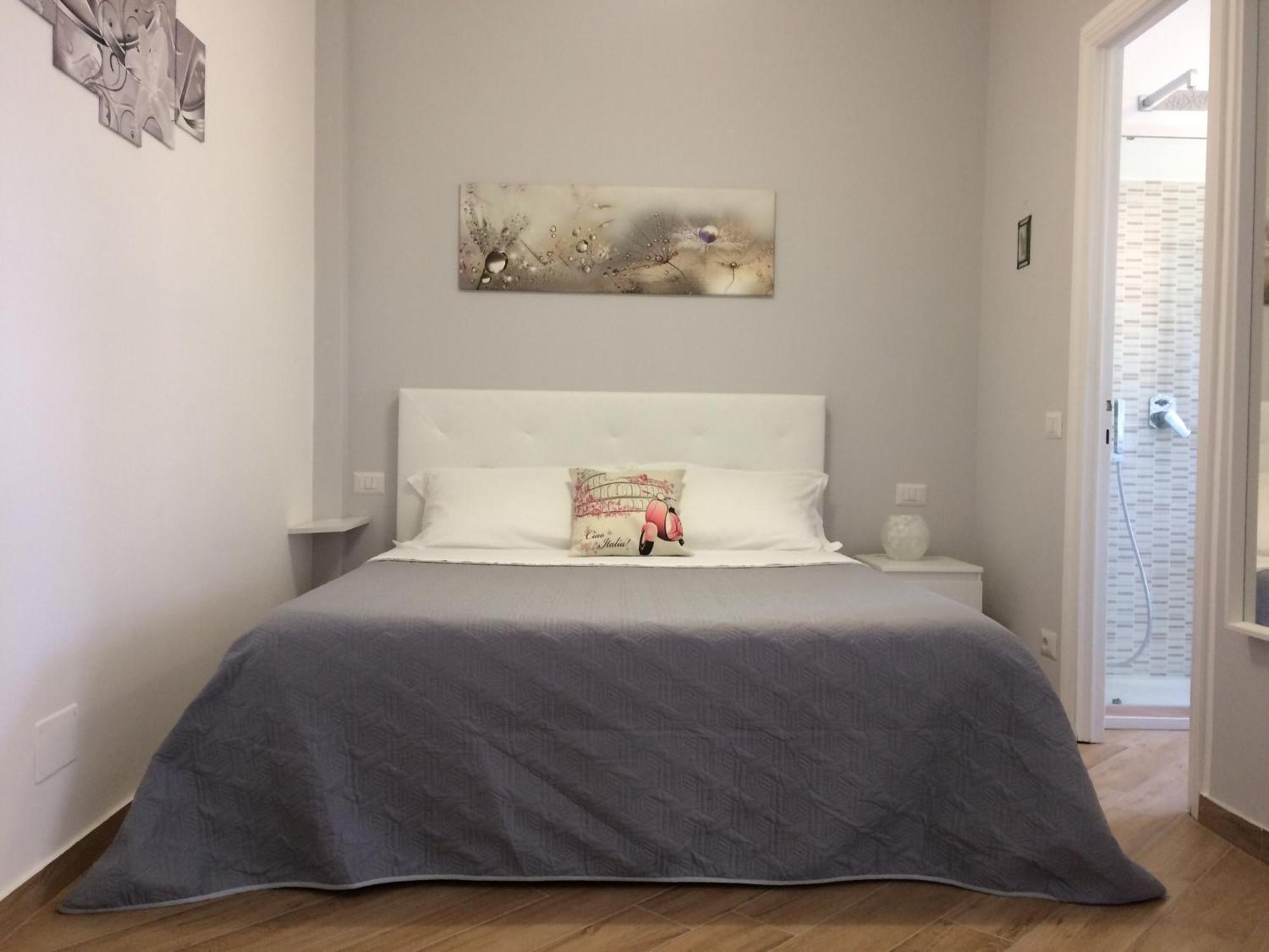 Lovely Little In Via Aurelia