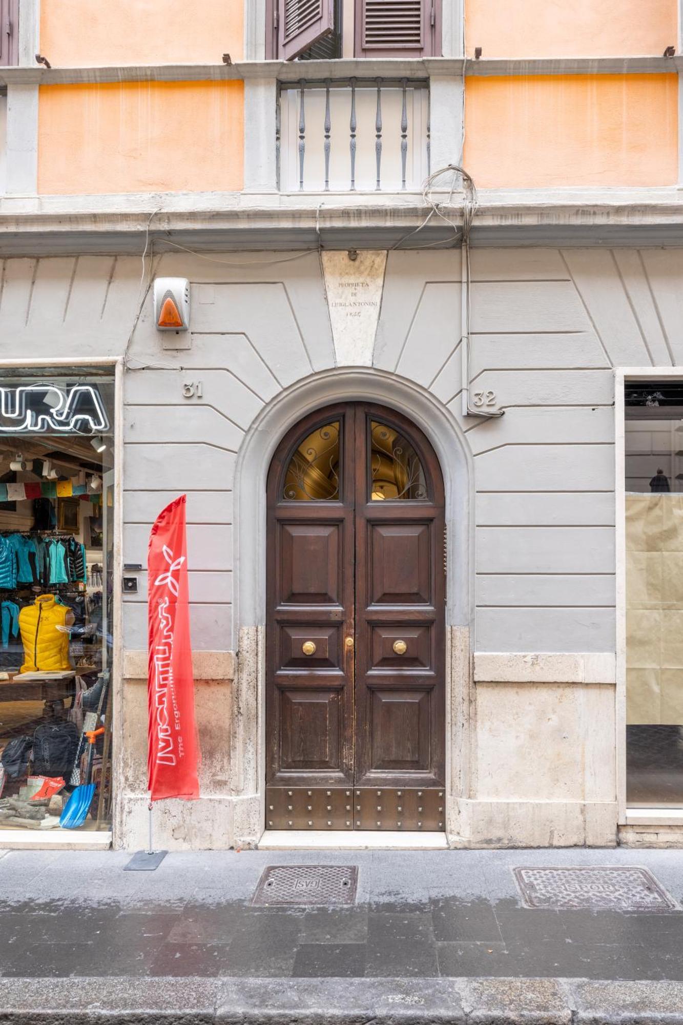 Hiro A Piazza Di Spagna