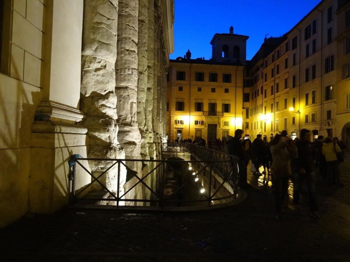 La Magnolia A C Balcony Office Piazza Navona Spanish Steps Rome