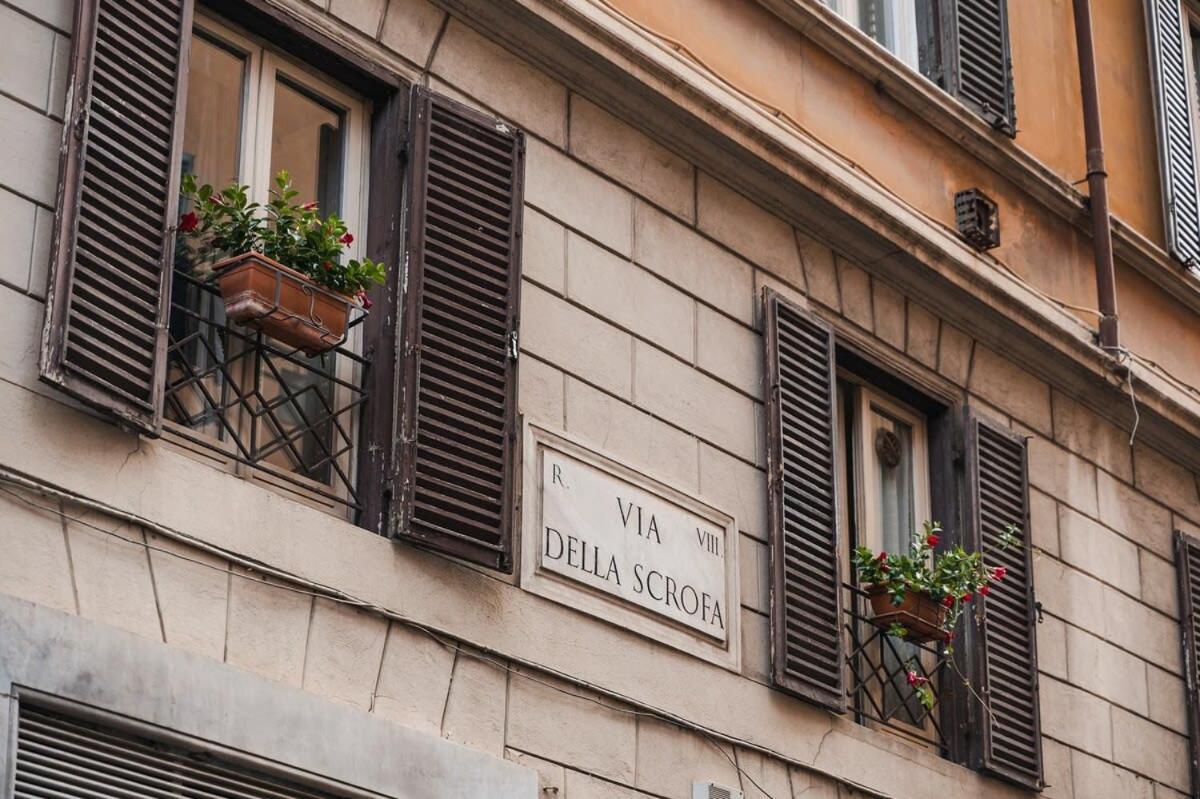 La Magnolia A C Balcony Office Piazza Navona Spanish Steps