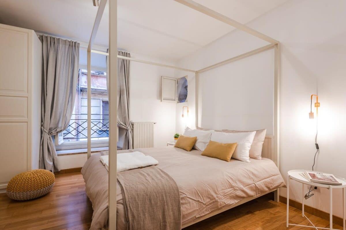 Apartment La Magnolia A C Balcony Office Piazza Navona Spanish Steps *