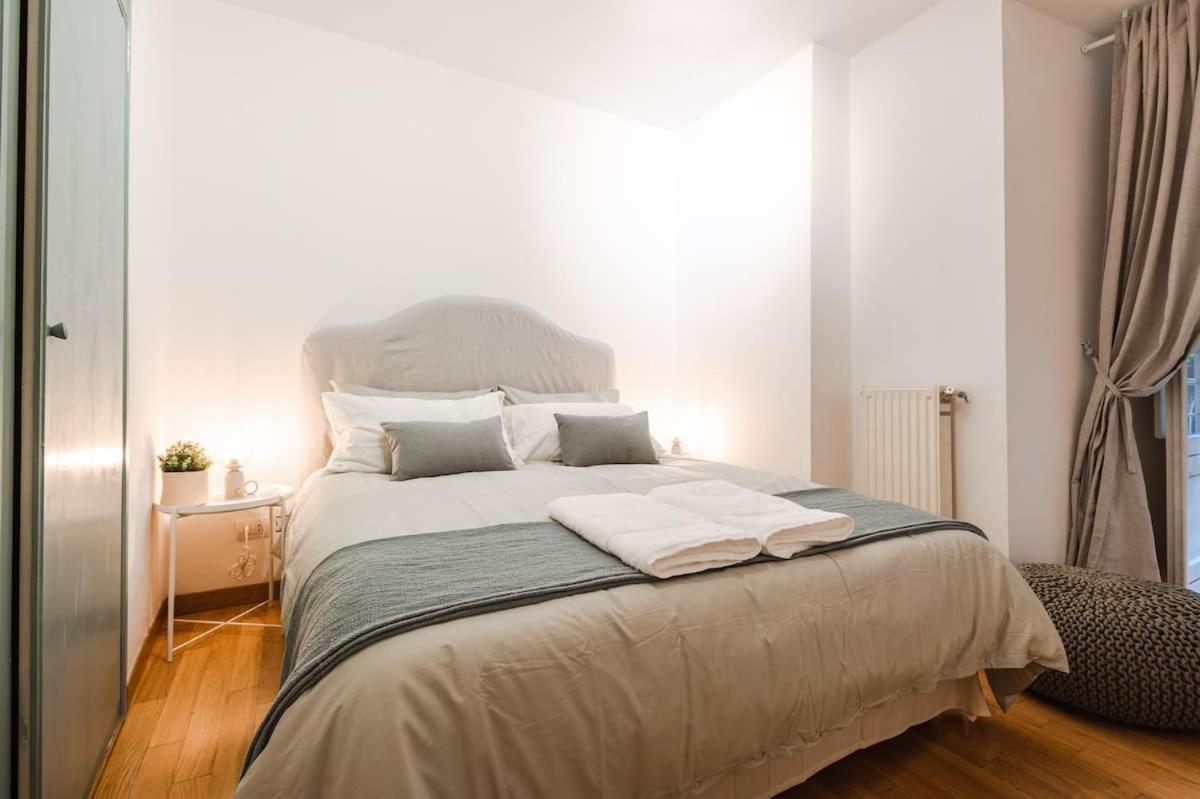 Apartment La Magnolia A C Balcony Office Piazza Navona Spanish Steps