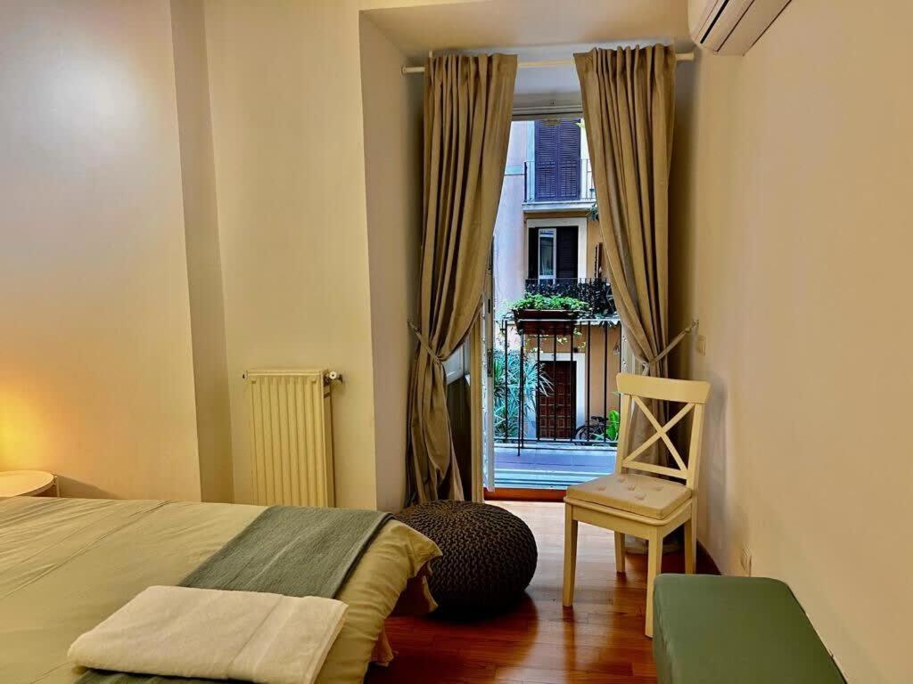 Apartment La Magnolia A C Balcony Office Piazza Navona Spanish Steps *