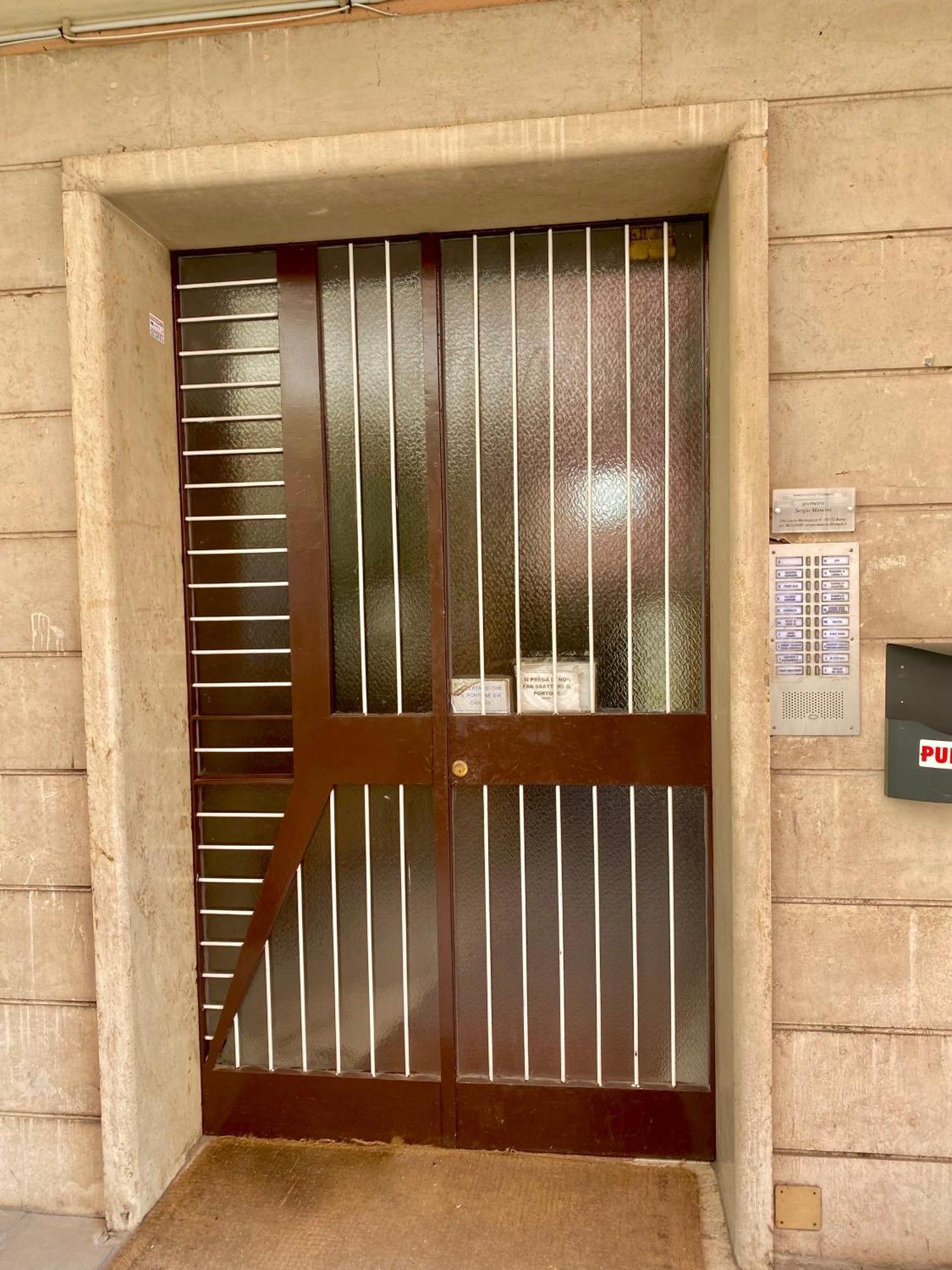 Domus Carola Roma