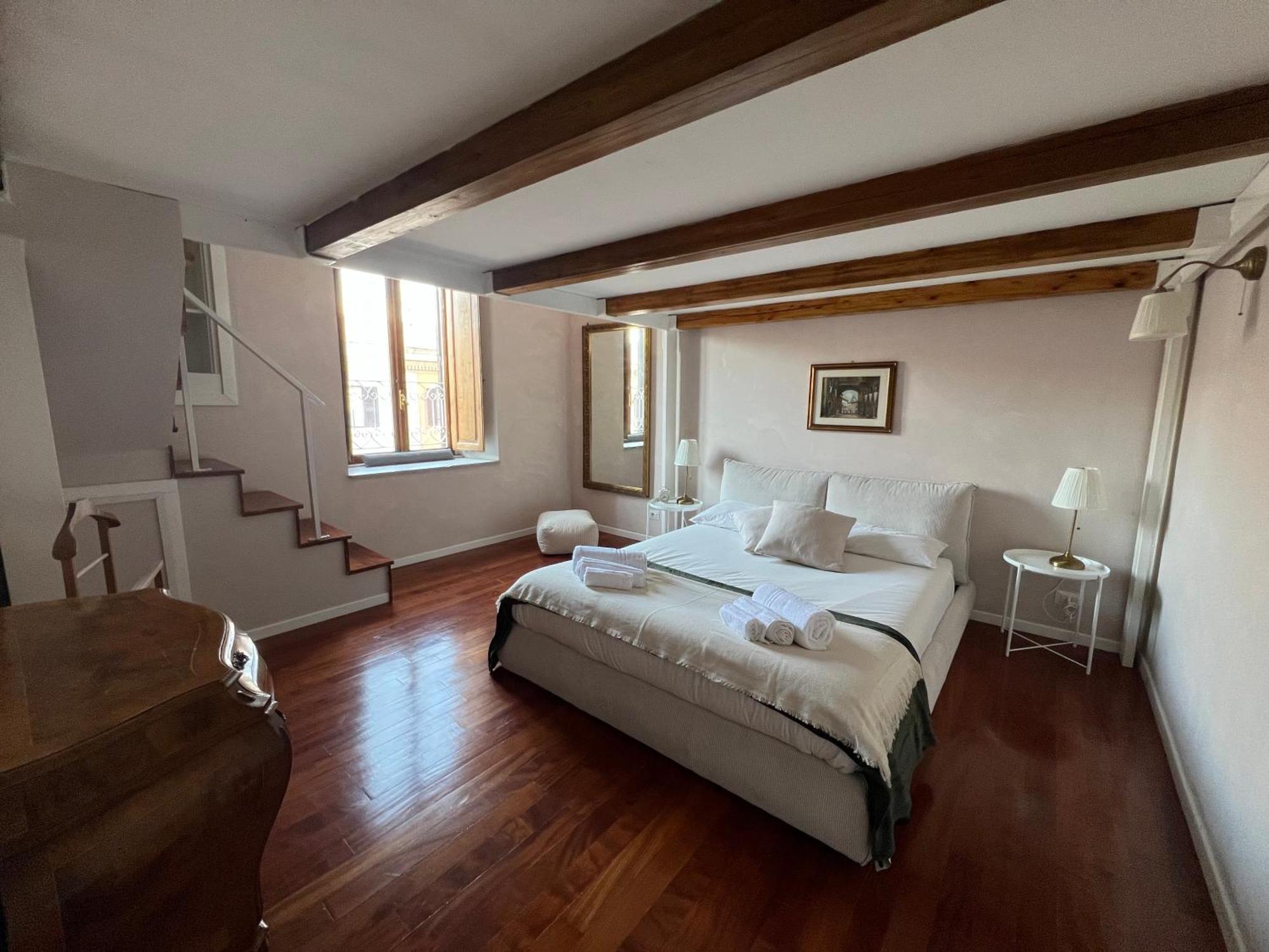 Apartment Penthouse 23 - Vatican Charming