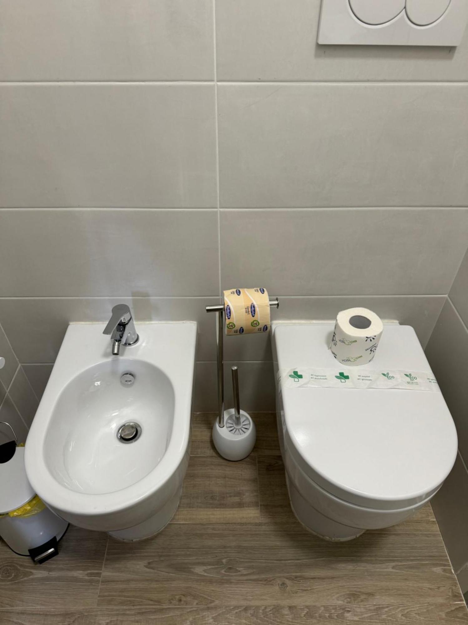 Bed & Breakfast Cerreto Housing