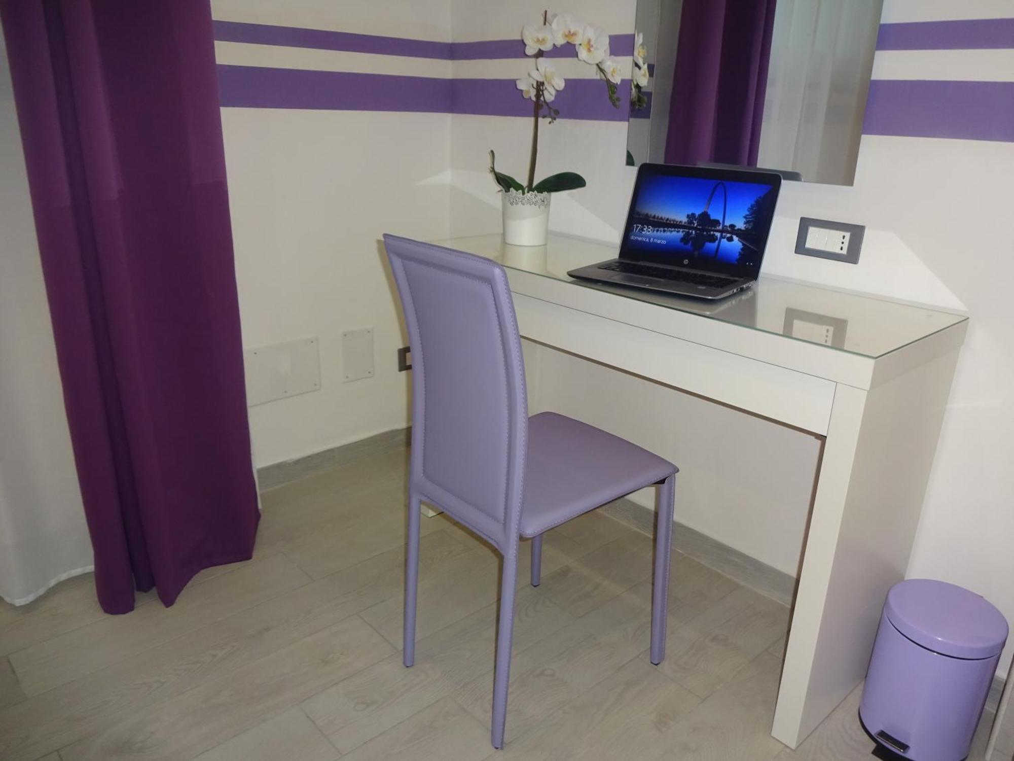 Nido Di Suite, Jacuzzi King Size, Metro C Apartment