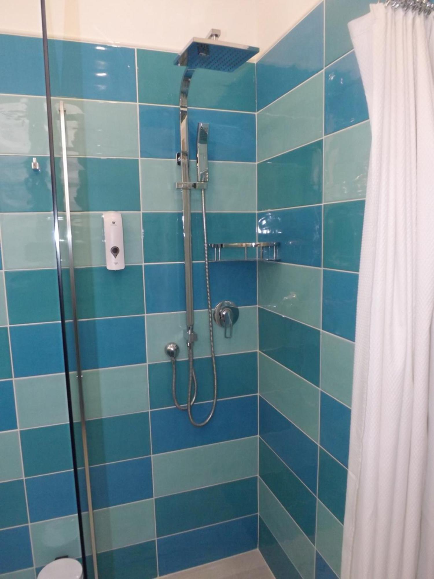 Nido Di Suite, Jacuzzi King Size, Metro C *
