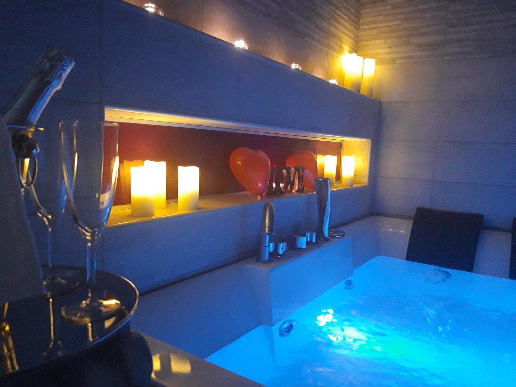 Nido Di Suite, Jacuzzi King Size, Metro C Rome