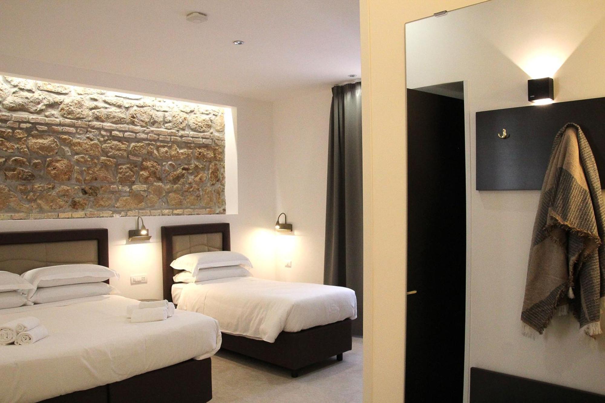 Guest house Joyful 148 Luxury Powered By Joyful Termini Boutique Rome