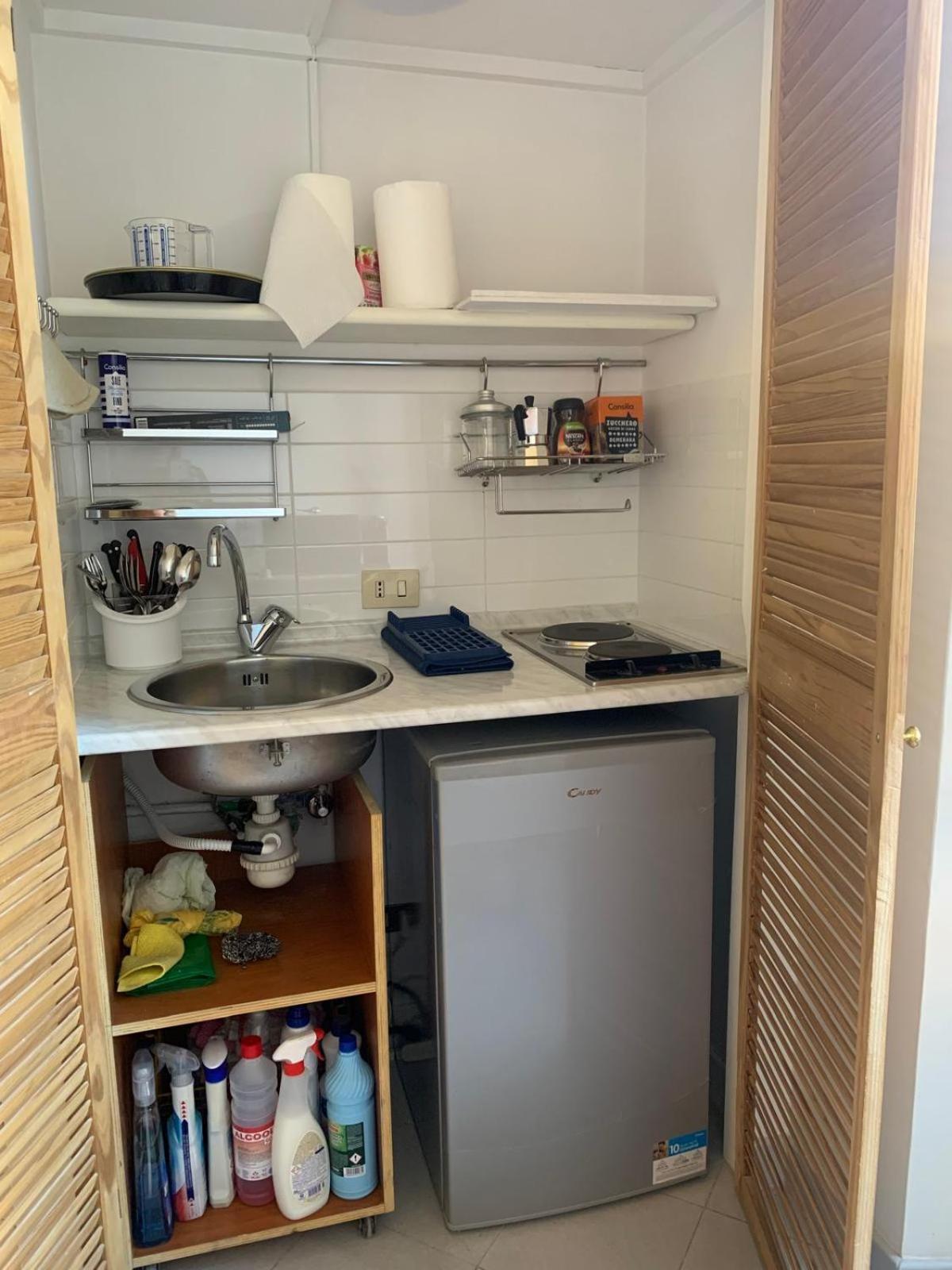 Degli Eroi Apartment *