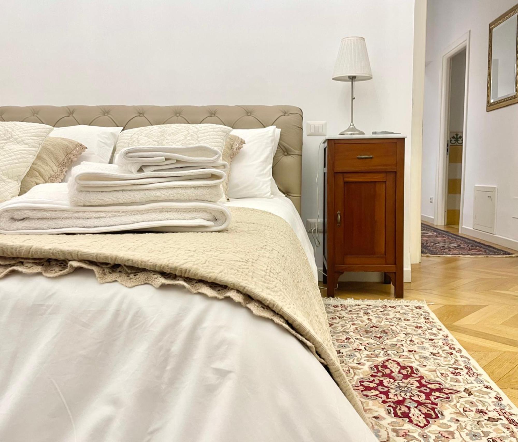 Apartment Domus Alba Mantua Rome