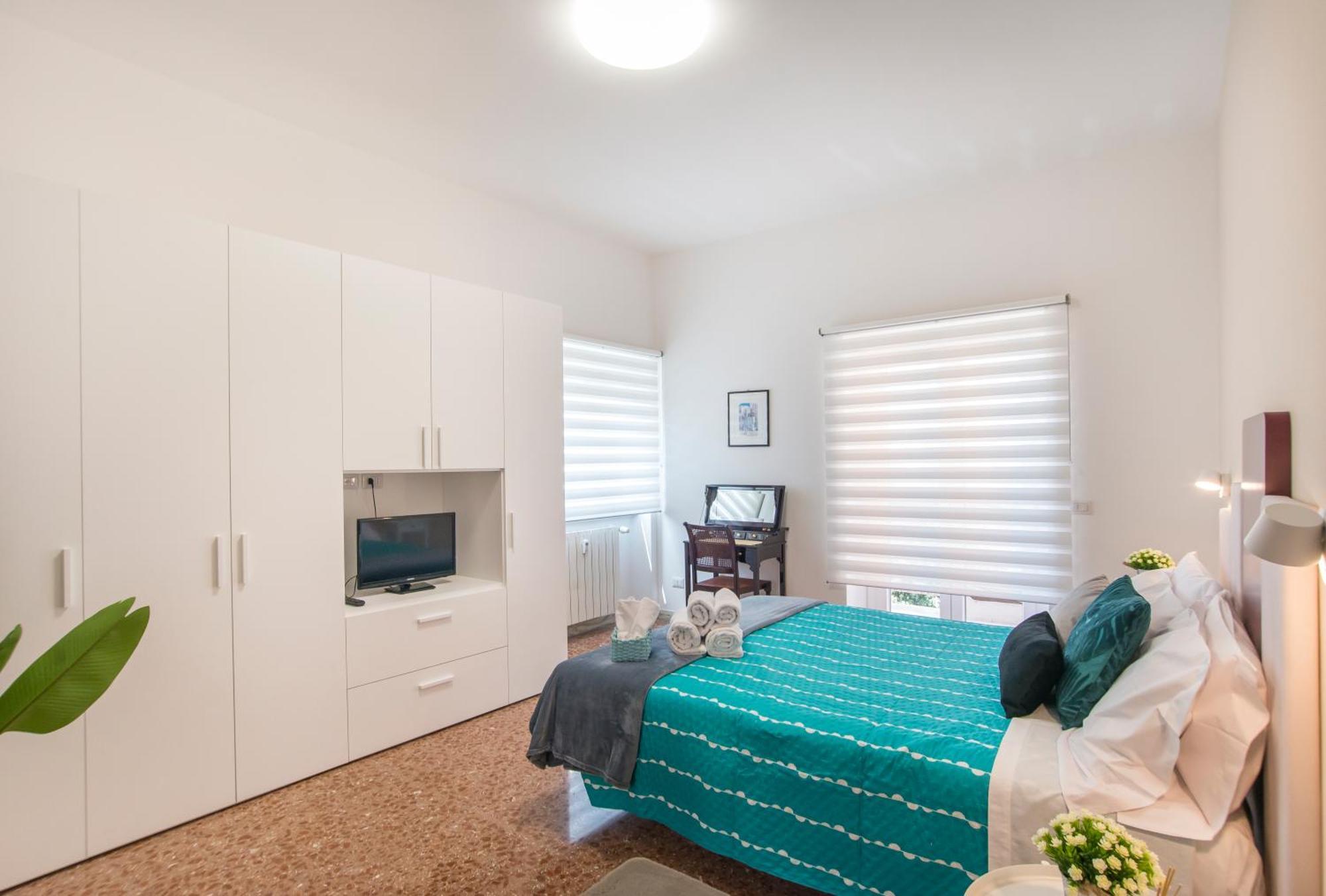 Garden Tuscolana - 200 Meters From The Metro Station Apartment *