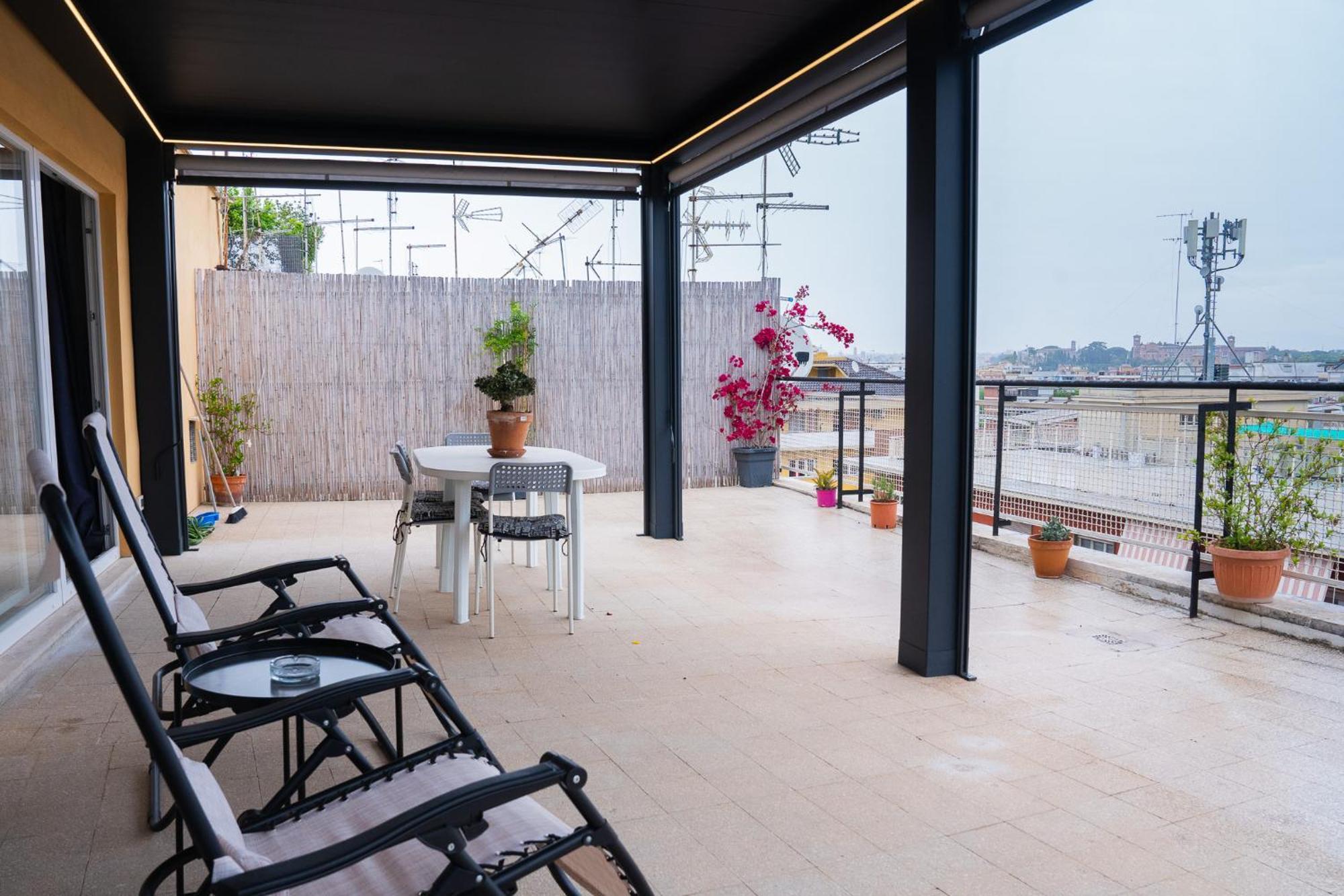 Attico Esclusivo Trastevere With Rooftop Terrace Apartment *