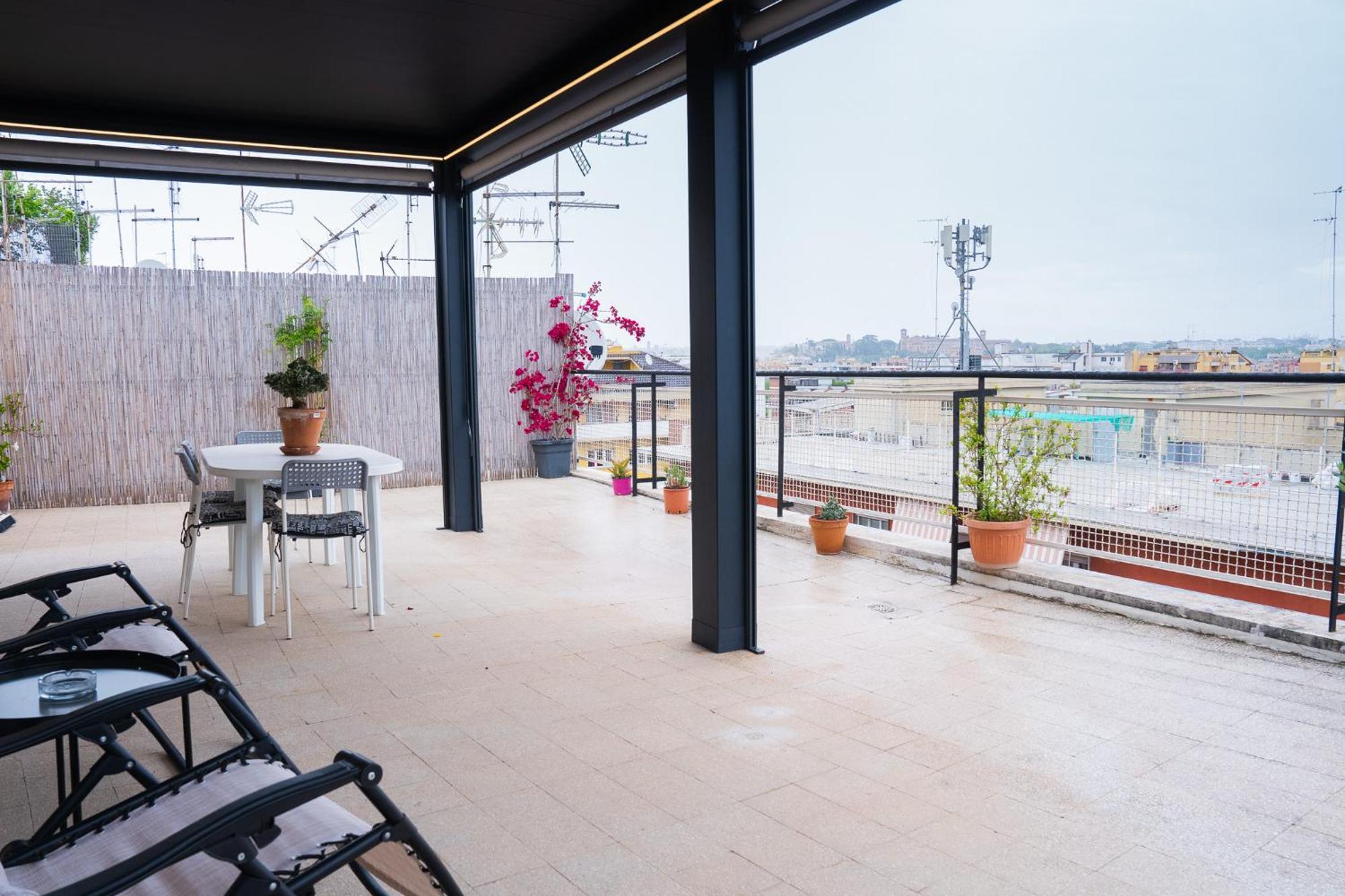 Apartment Attico Esclusivo Trastevere With Rooftop Terrace Rome