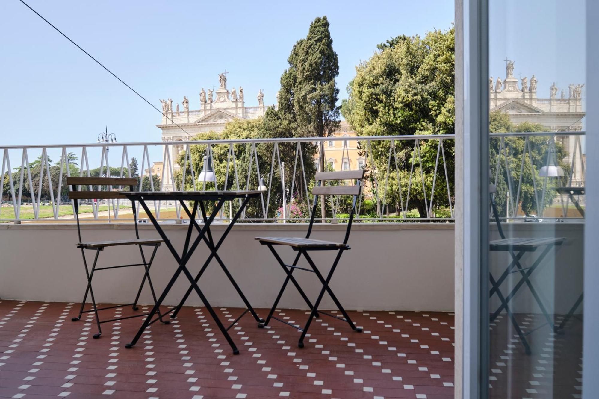 San Giovanni Retreat * Roma
