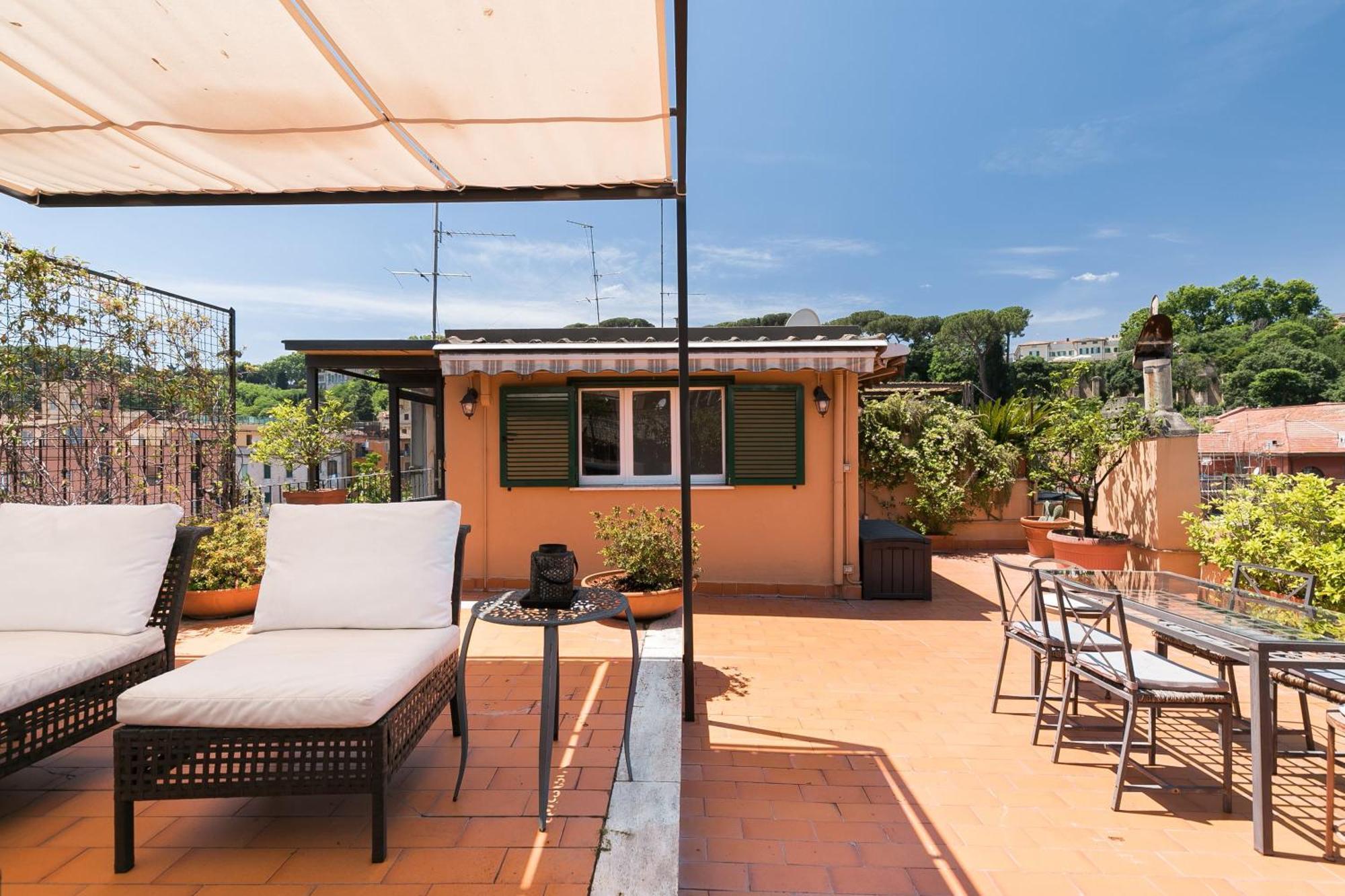 Appartamento Trastevere Charming Penthouse Roma