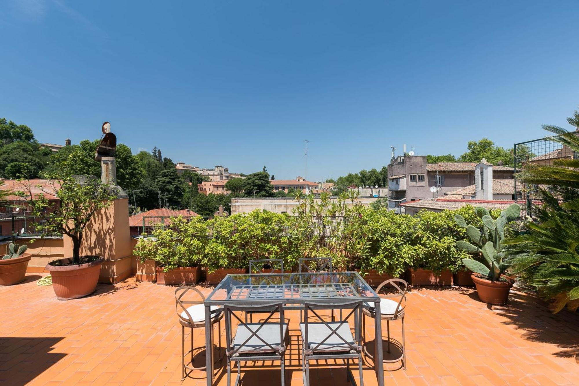 Trastevere Charming Penthouse Appartamento