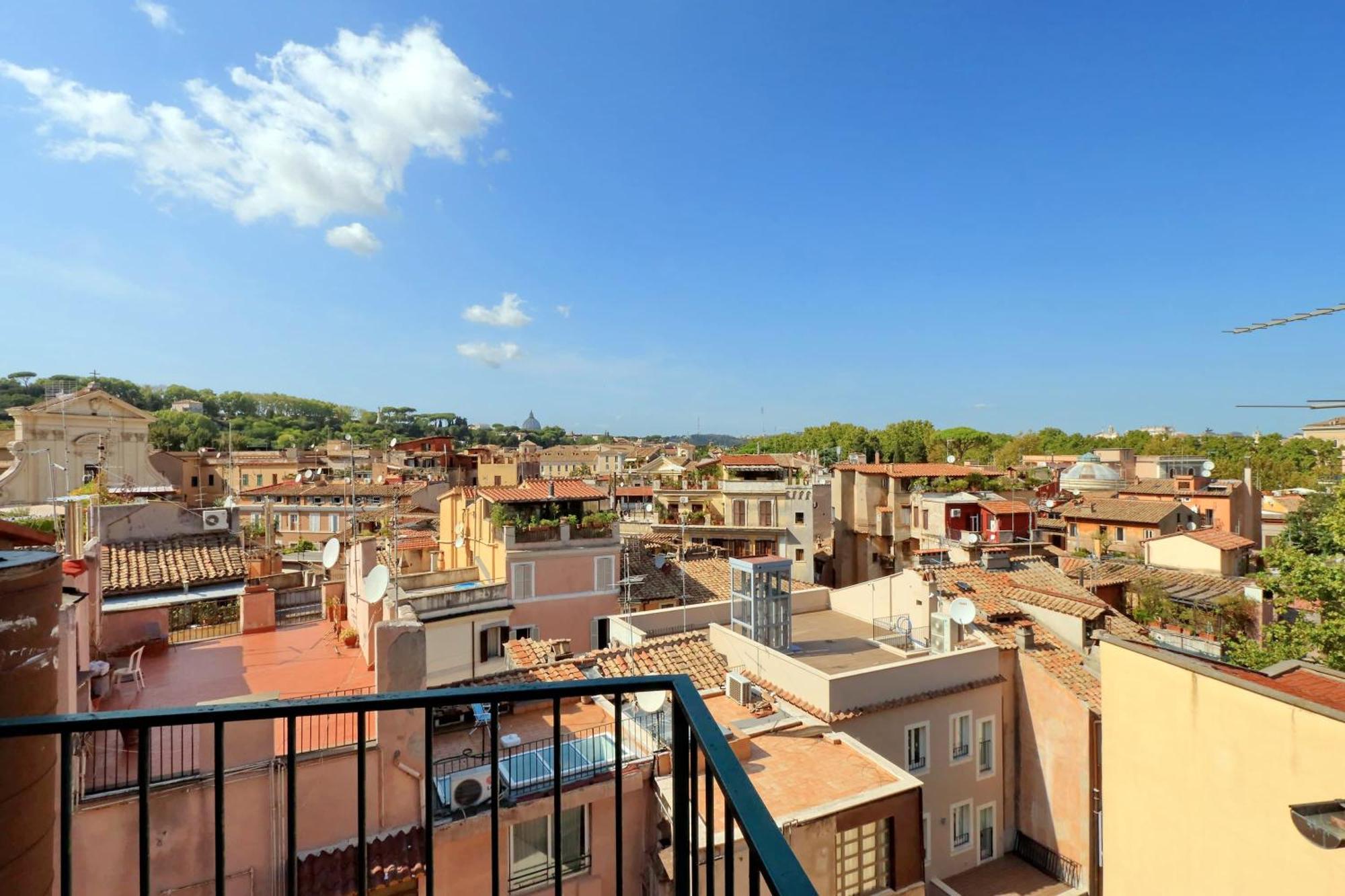 Vicolo Del Cinque Penthouse | Romeloft *