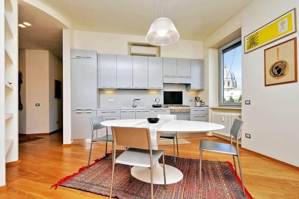 Apartment Saint Peter's Bright | Romeloft