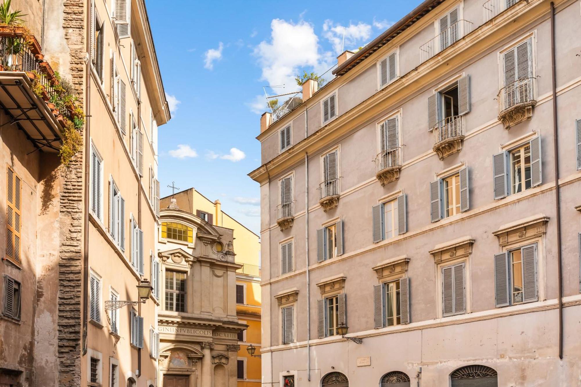 Piazza Mattei Terrace | Romeloft Apartment