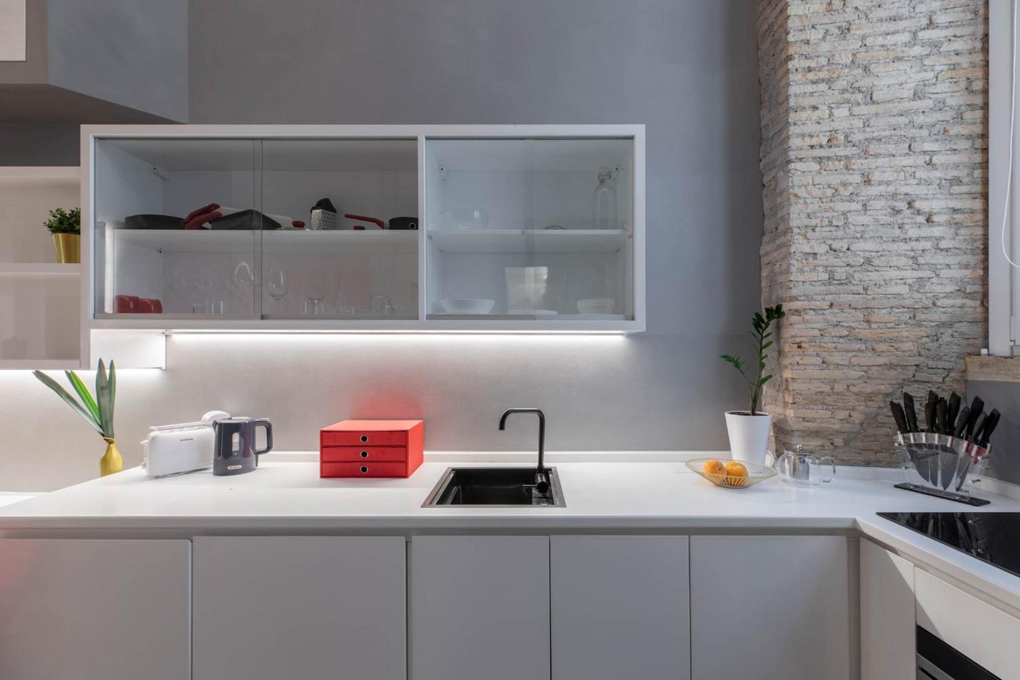 Iflat Glass And Stone Loft Apartment Rome