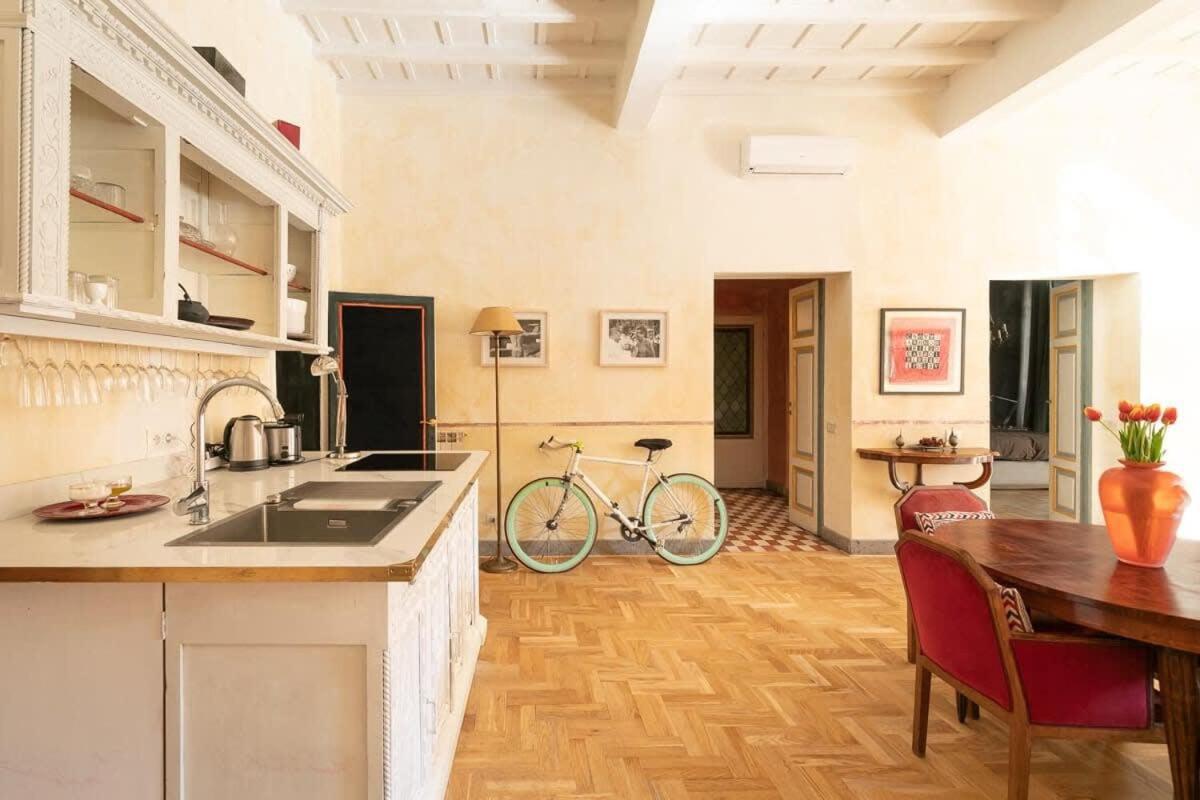 Apartment Farnese Designer Loft By Romeloft *