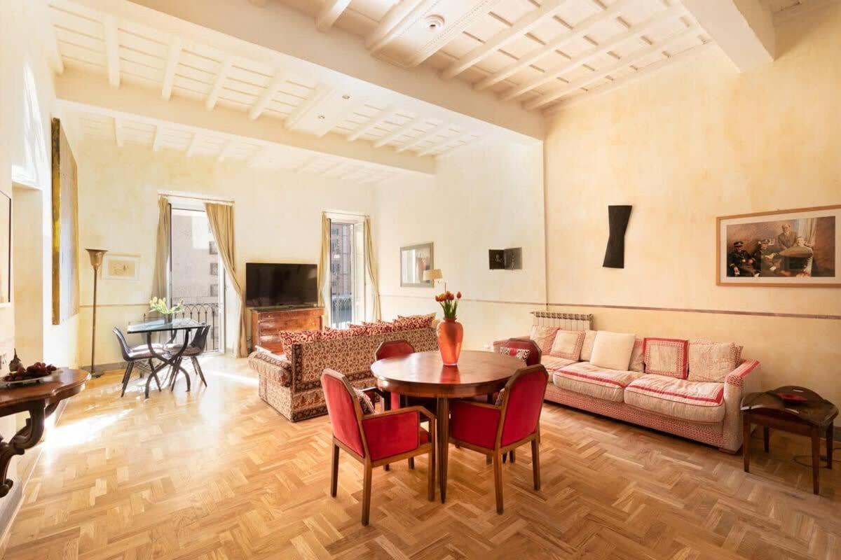 Farnese Designer Loft By Romeloft Apartment Rome